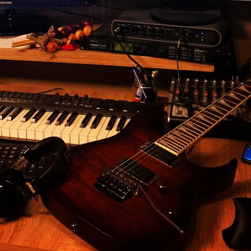 Relaxed Guitars